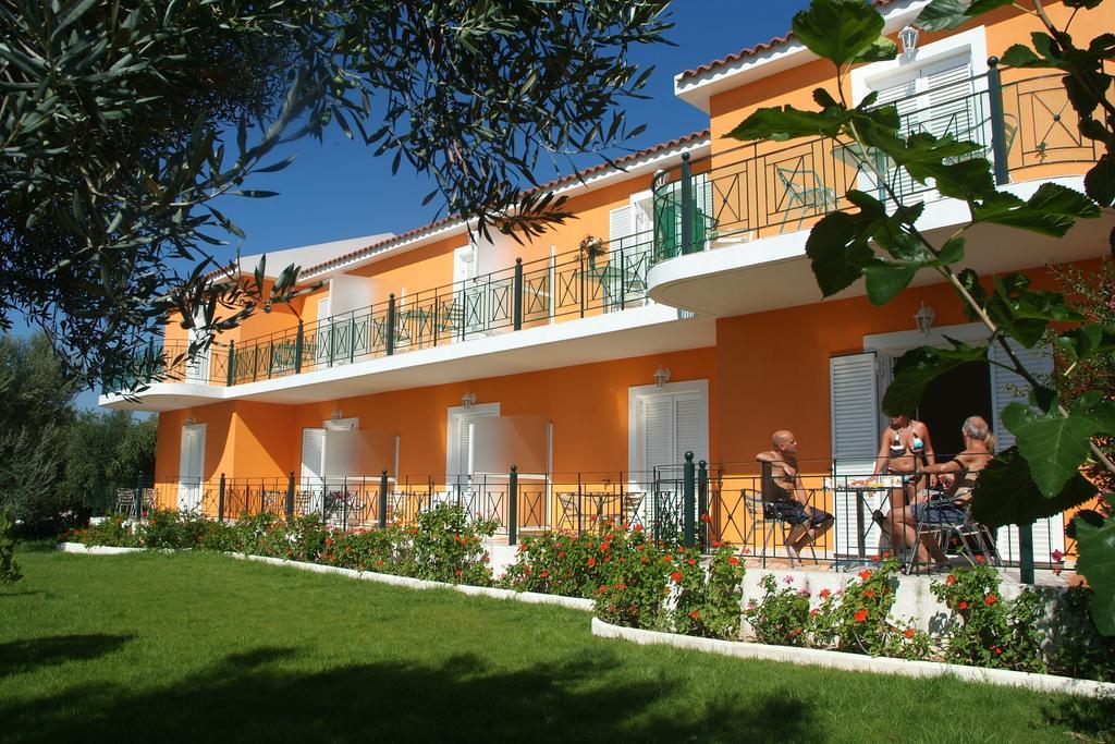 Erietta Studios Svoronata Exterior photo